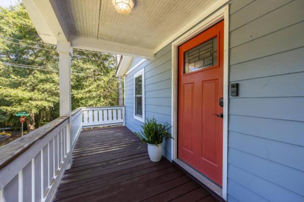 Downtown Bungalow Less Than 1 Miles To Uga Athens Exterior photo